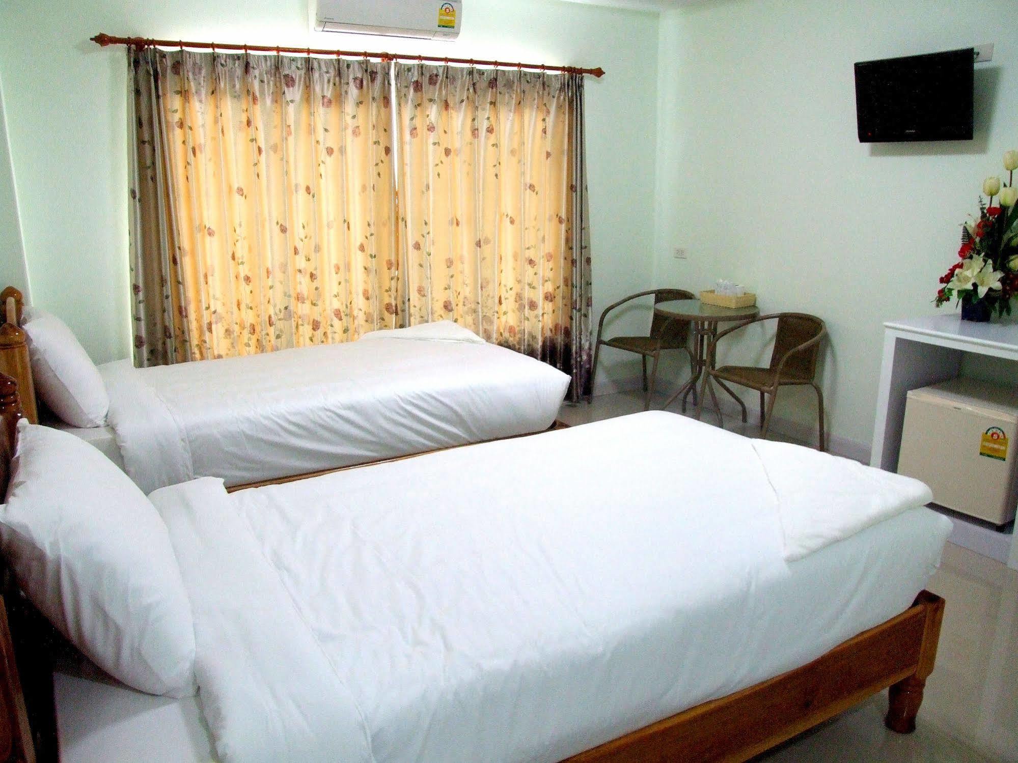 Ruan Rim Nam Hotell Roi Et Eksteriør bilde